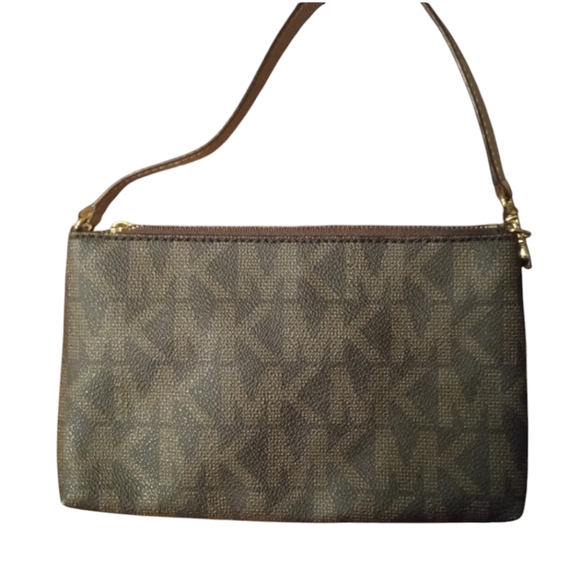 Michael Kors NWOT Jet Set Signature Large Wristlet - Picture 2 of 13